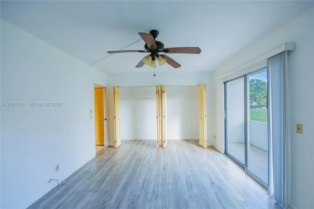 303 Preston H Boca Raton FL 33434