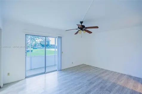 303 Preston H Boca Raton FL 33434