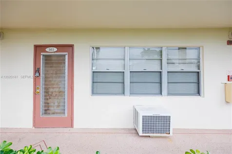 303 Preston H Boca Raton FL 33434