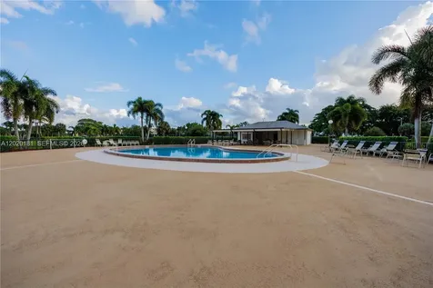303 Preston H Boca Raton FL 33434