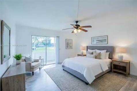 303 Preston H Boca Raton FL 33434