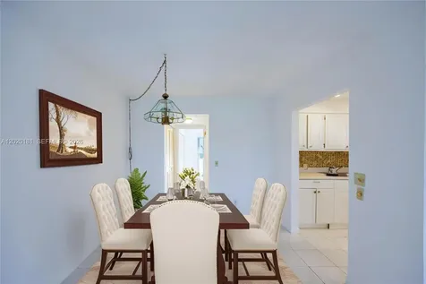 303 Preston H Boca Raton FL 33434