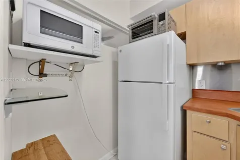 1027 Euclid Avenue Miami Beach FL 33139