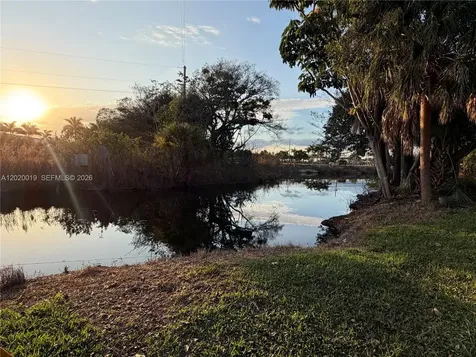 2295 NW 115th Street Miami FL 33167