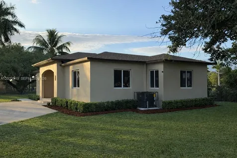 2295 NW 115th Street Miami FL 33167