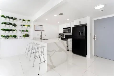 600 NE 36th Street Miami FL 33137