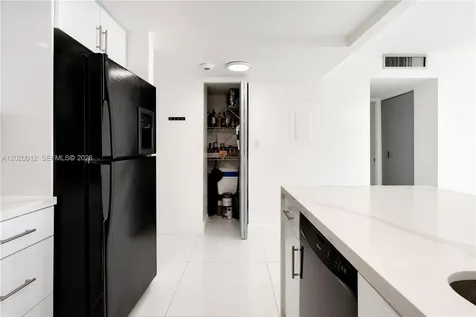 600 NE 36th Street Miami FL 33137