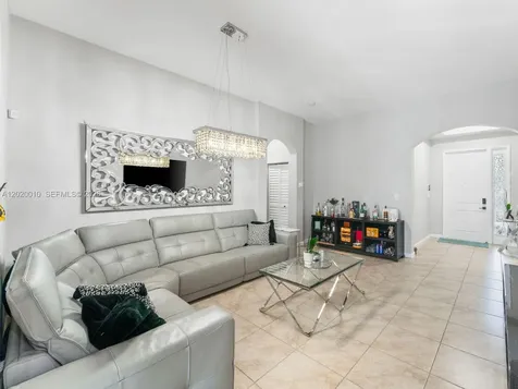 11932 SW 253rd Street Homestead FL 33032
