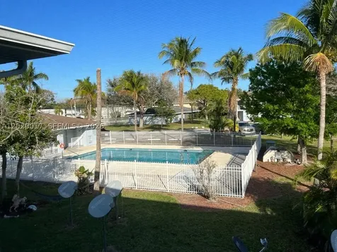 617 Ixoria Avenue Fort Pierce FL 34982