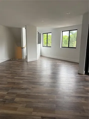 1405 SW 122nd Avenue Miami FL 33184