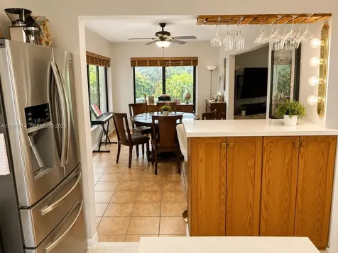 535 NE 129th Street North Miami FL 33161