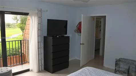 9111C SW 20th Street Davie FL 33324