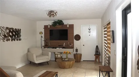 9111C SW 20th Street Davie FL 33324