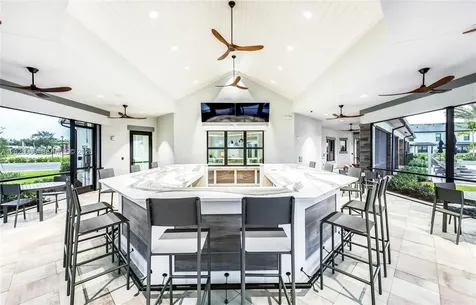 4492 Tacoma Park Drive Oakland Park FL 33309