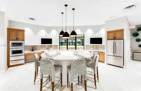 4492 Tacoma Park Drive Oakland Park FL 33309