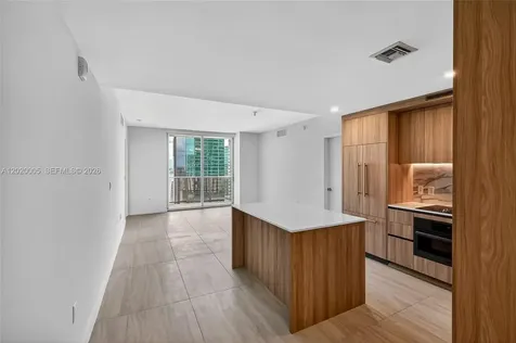77 5th Street Miami FL 33131