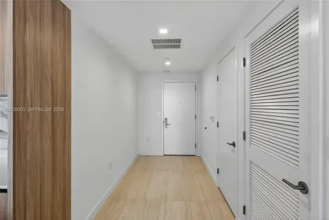 77 5th Street Miami FL 33131