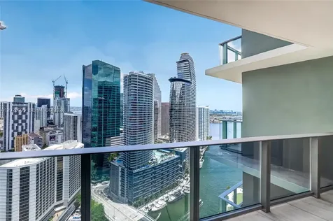 77 5th Street Miami FL 33131