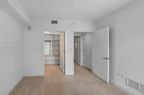 77 5th Street Miami FL 33131