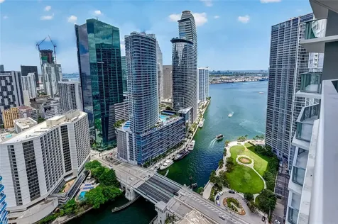 77 5th Street Miami FL 33131