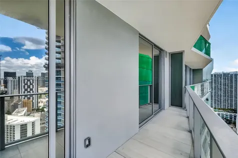 77 5th Street Miami FL 33131