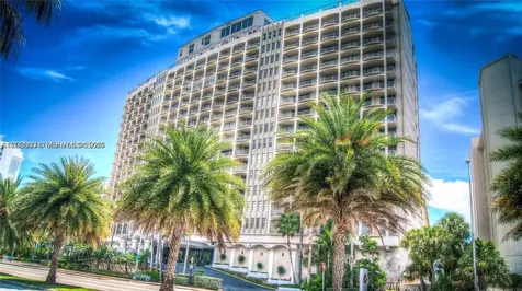 5401 Collins Avenue Miami Beach FL 33140