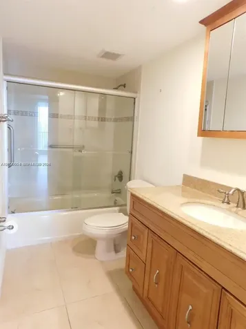 5401 Collins Avenue Miami Beach FL 33140
