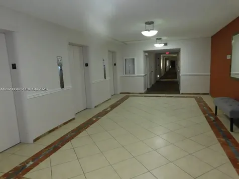5401 Collins Avenue Miami Beach FL 33140