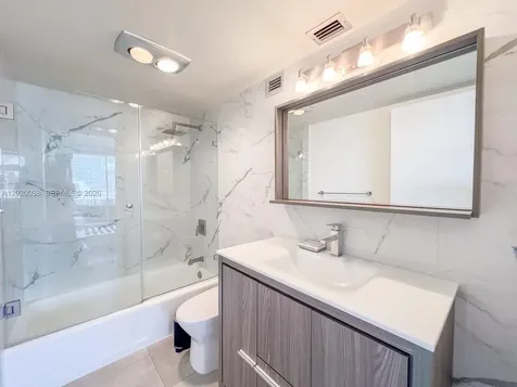 1901 Brickell Avenue Miami FL 33129