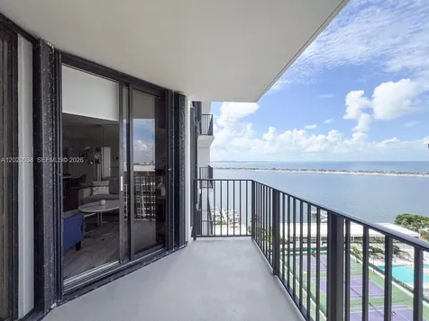 1901 Brickell Avenue Miami FL 33129