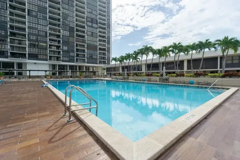 1901 Brickell Avenue Miami FL 33129