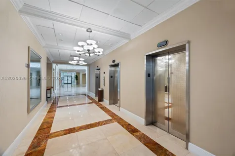 1901 Brickell Avenue Miami FL 33129