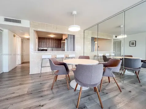 1901 Brickell Avenue Miami FL 33129