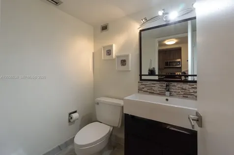1901 Brickell Avenue Miami FL 33129