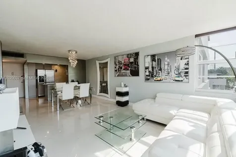 8000 Harding Avenue Miami Beach FL 33141
