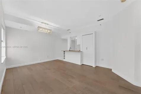 1242 Drexel Avenue Miami Beach FL 33139