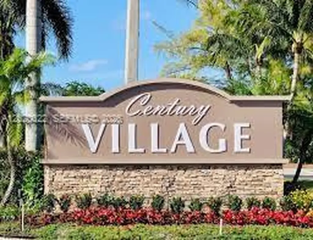 58 Canterbury C West Palm Beach FL 33417