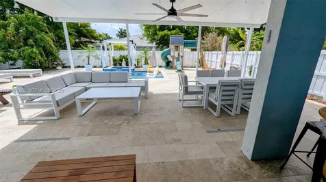 2882 NE 4th Street Homestead FL 33033
