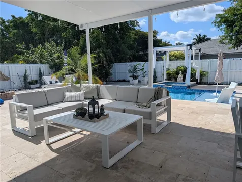 2882 NE 4th Street Homestead FL 33033