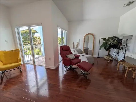 2882 NE 4th Street Homestead FL 33033