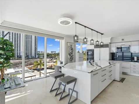 18911 Collins Avenue Sunny Isles Beach FL 33160