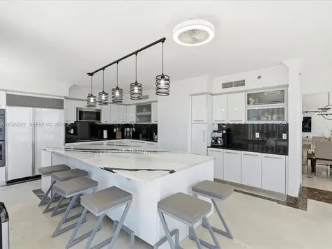 18911 Collins Avenue Sunny Isles Beach FL 33160