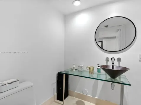 18911 Collins Avenue Sunny Isles Beach FL 33160