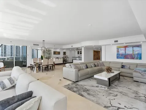 18911 Collins Avenue Sunny Isles Beach FL 33160