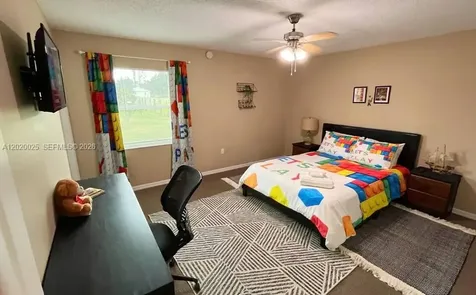 404 Red Hawk Loop Winter Haven FL 33880