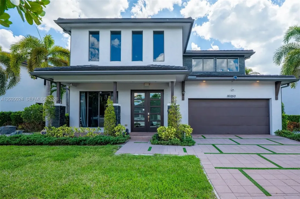 16050 NW 87th Court Miami Lakes FL 33018