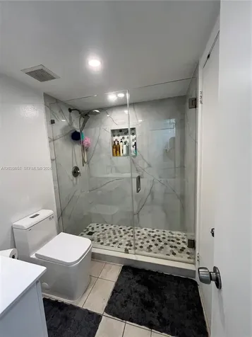 5580 W 26th Court Hialeah FL 33016
