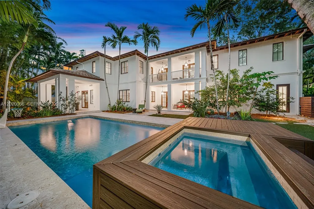 4196 S Douglas Road Miami FL 33133
