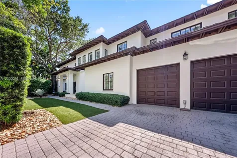 4196 S Douglas Road Miami FL 33133