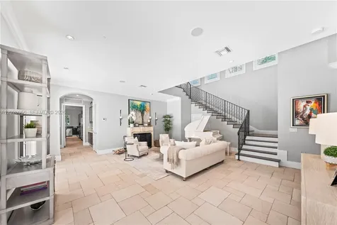 4196 S Douglas Road Miami FL 33133
